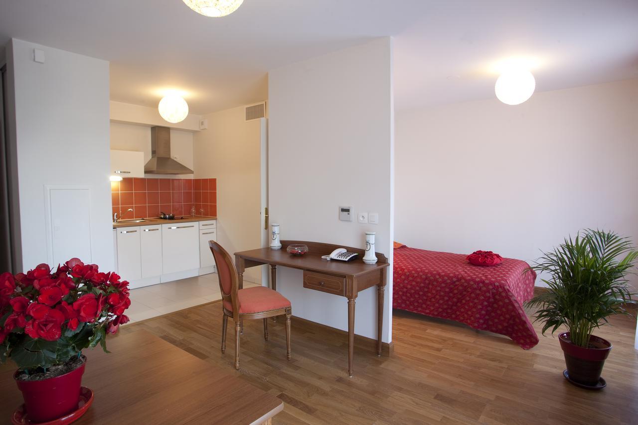 Medicis Home Puteaux Kültér fotó